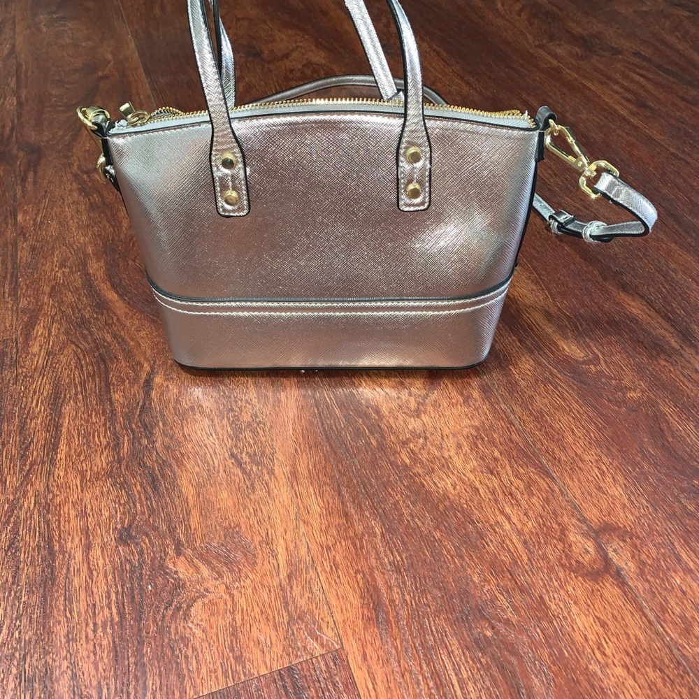 Purse - Picture 2 of 2